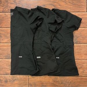 🖤BUNDLE OF 3🖤 Grey’s Anatomy | 3 Pocket Mock Wrap Scrub Top | S